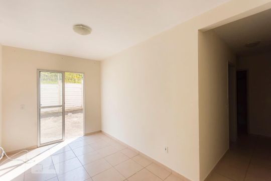 Apartamento à venda com 2 quartos, 47m² em Jardim Santa Lúcia, Campinas