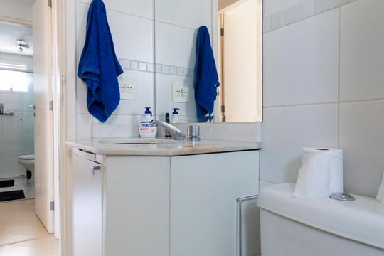 Banheiro Social de apartamento para alugar com 3 quartos, 98m² em Vila Clementino, São Paulo