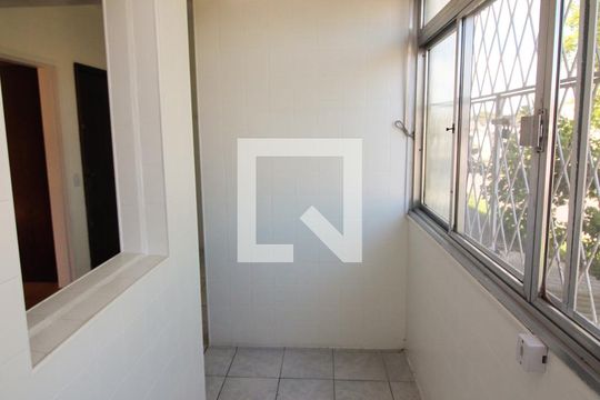 Área de Serviço de apartamento à venda com 2 quartos, 72m² em Cristal, Porto Alegre