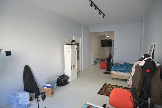 Sala de kitnet/studio à venda com 1 quarto, 39m² em Centro, Rio de Janeiro