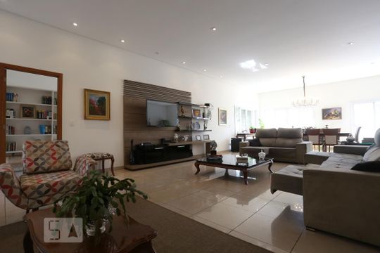 Sala de casa à venda com 5 quartos, 600m² em Vila Indiana, São Paulo