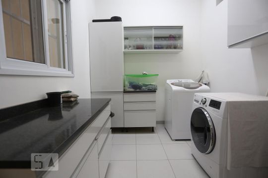 Área de Serviço de casa à venda com 5 quartos, 600m² em Vila Indiana, São Paulo