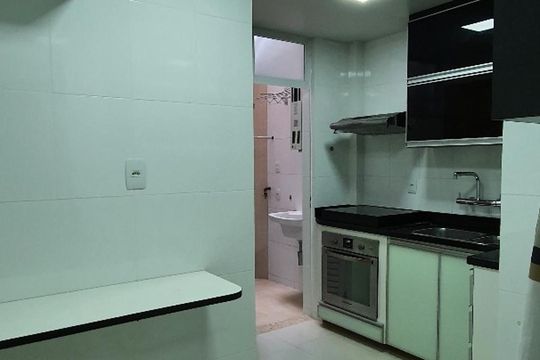 Cozinha de apartamento à venda com 1 quarto, 41m² em Botafogo, Rio de Janeiro