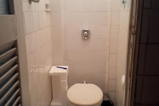 banheiro de serviço de apartamento à venda com 2 quartos, 60m² em Vila Isabel, Rio de Janeiro