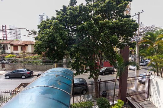Vista de apartamento para alugar com 2 quartos, 70m² em Vila Osasco, Osasco