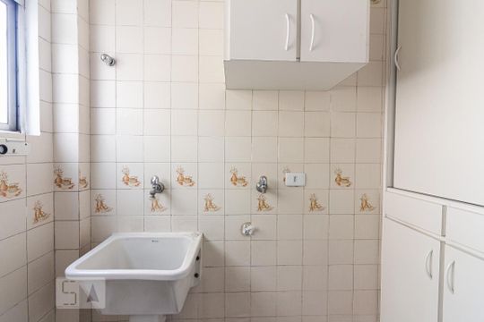 Área de Serviço de apartamento para alugar com 2 quartos, 70m² em Vila Osasco, Osasco