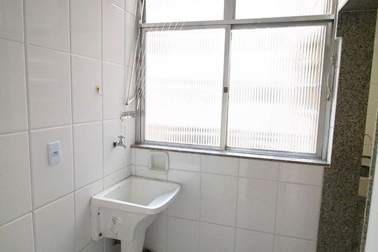 area de serviço de apartamento à venda com 3 quartos, 85m² em Tijuca, Rio de Janeiro