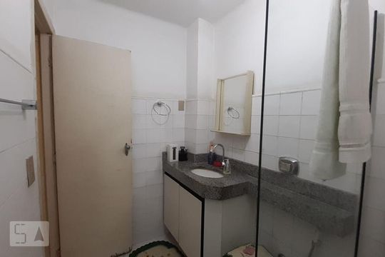 Banheiro de apartamento à venda com 2 quartos, 93m² em Centro, Rio de Janeiro