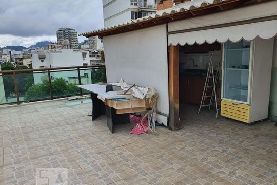 Área comum de apartamento à venda com 3 quartos, 240m² em Tijuca, Rio de Janeiro