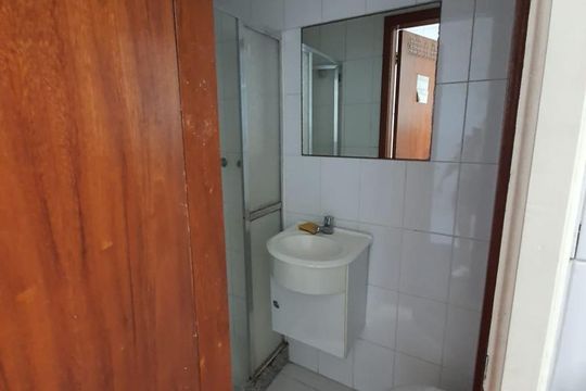 Banheiro da Área Comum de apartamento à venda com 3 quartos, 240m² em Tijuca, Rio de Janeiro