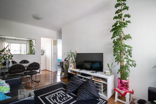 Apartamento à venda com 2 quartos, 58m² em Lapa, São Paulo