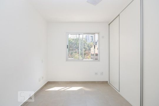 Quarto  de apartamento à venda com 1 quarto, 47m² em Buritis, Belo Horizonte