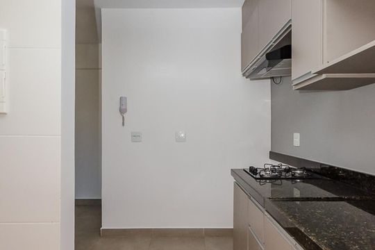 Cozinha de apartamento à venda com 1 quarto, 47m² em Buritis, Belo Horizonte