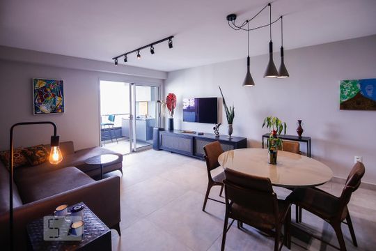 Apartamento para alugar com 2 quartos, 85m² em Água Branca, São Paulo