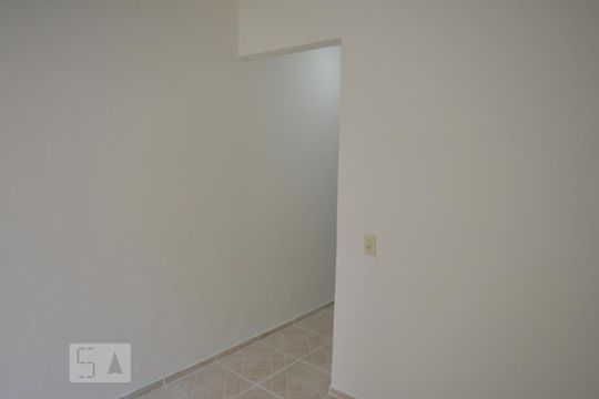 Sala de kitnet/studio para alugar com 1 quarto, 28m² em Santa Teresa, Rio de Janeiro