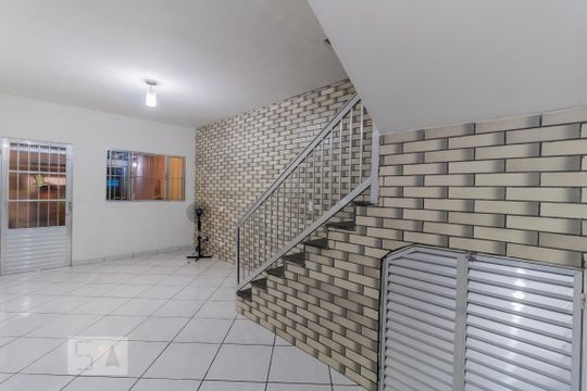 Casa à venda com 2 quartos, 70m² em Limoeiro, São Paulo
