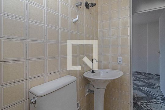 Banheiro social de apartamento para alugar com 2 quartos, 96m² em Sacomã, São Paulo
