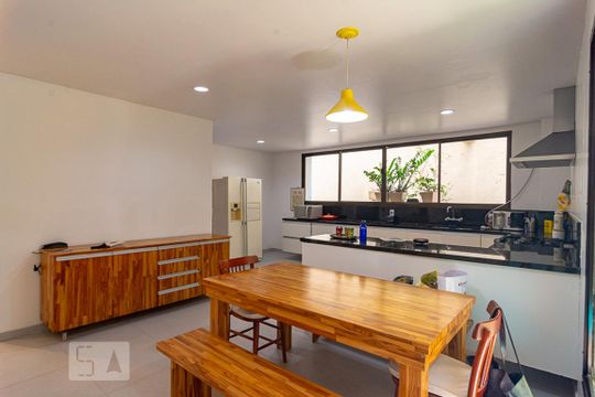 Cozinha  de apartamento à venda com 4 quartos, 572m² em Boa Viagem, Niterói