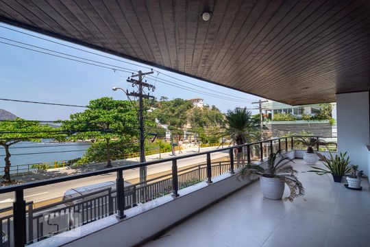 varanda de apartamento à venda com 4 quartos, 572m² em Boa Viagem, Niterói