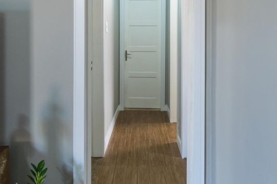 Corredor de apartamento à venda com 3 quartos, 82m² em Penha, Rio de Janeiro