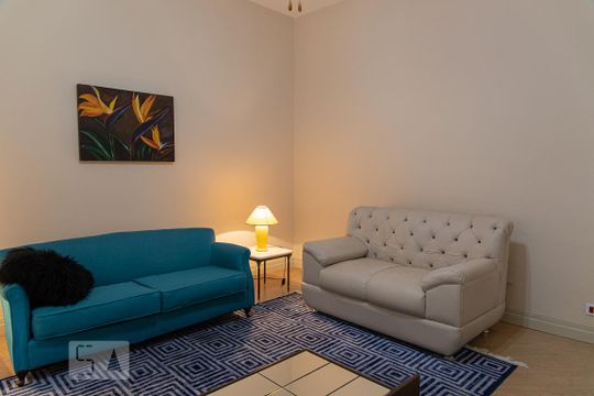 Sala de apartamento para alugar com 1 quarto, 65m² em República, São Paulo