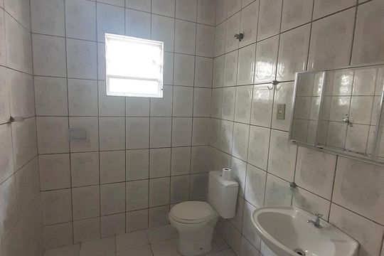 Banheiro de casa para alugar com 2 quartos, 80m² em Bairro dos Casa, São Bernardo do Campo