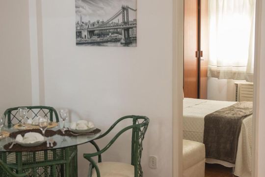 Sala de apartamento para alugar com 1 quarto, 38m² em Flamengo, Rio de Janeiro