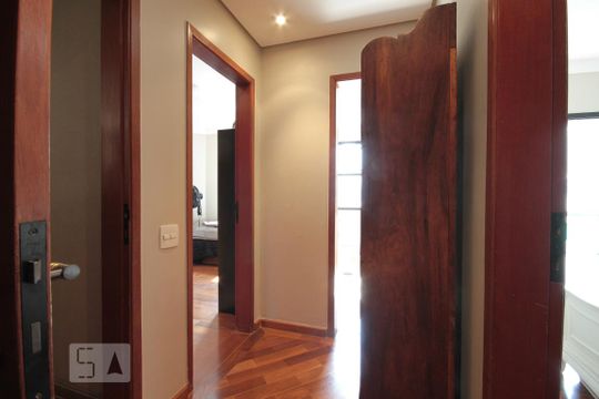 Corredor de apartamento à venda com 3 quartos, 114m² em Bosque da Saúde, São Paulo