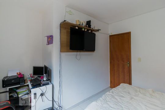 Quarto 1 de casa à venda com 2 quartos, 56m² em Vila Buenos Aires, São Paulo