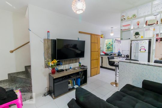 Casa à venda com 2 quartos, 56m² em Vila Buenos Aires, São Paulo