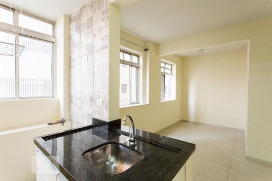 Cozinha e Área de Serviço de kitnet/studio à venda com 1 quarto, 26m² em Vila Prudente, São Paulo