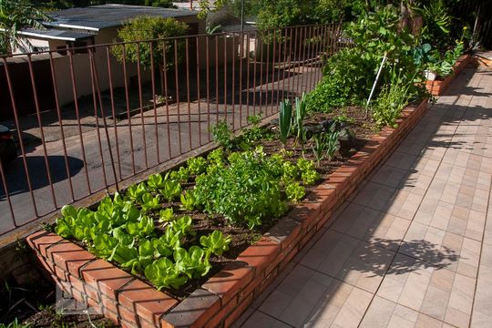 Área comum - Horta de casa de condomínio para alugar com 3 quartos, 250m² em Santo Antônio, Porto Alegre