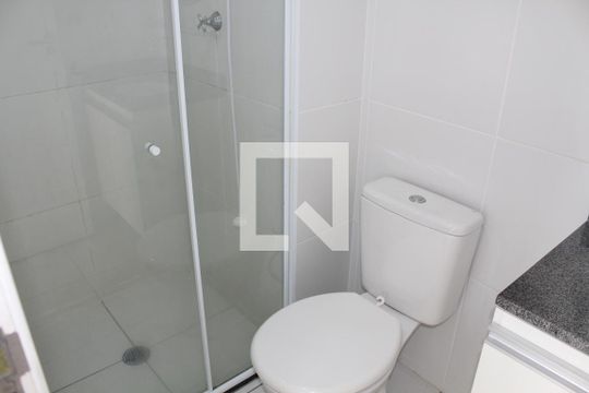 Banheiro de apartamento para alugar com 2 quartos, 41m² em Barra Funda, São Paulo