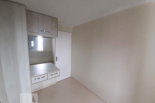 Quarto 2 de apartamento para alugar com 2 quartos, 53m² em Ferrazópolis, São Bernardo do Campo