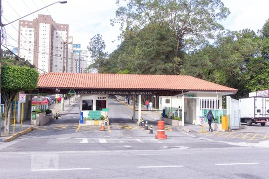 Fachada do Condomínio de apartamento para alugar com 2 quartos, 53m² em Ferrazópolis, São Bernardo do Campo