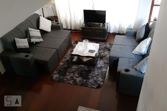 Casa à venda com 3 quartos, 200m² em Vila Campo Grande, São Paulo