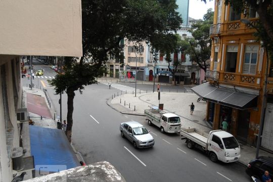 Vista da rua  de apartamento à venda com 14 quartos, 710m² em Centro, Rio de Janeiro