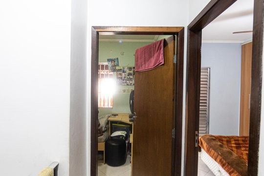 Corredor de casa à venda com 2 quartos, 75m² em Jardim Vila Formosa, São Paulo