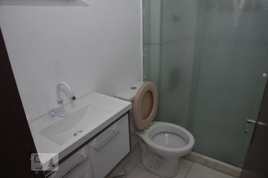 Banheiro Social de apartamento à venda com 2 quartos, 50m² em Pechincha, Rio de Janeiro