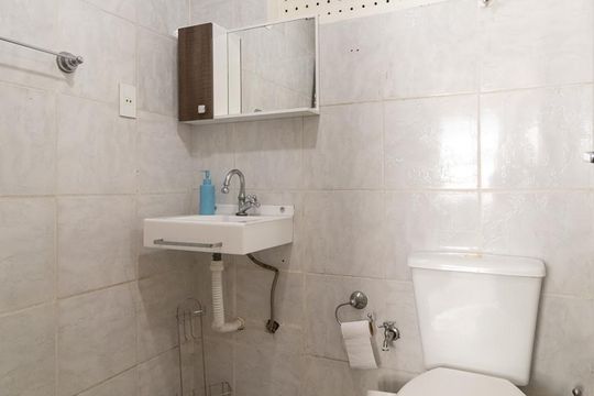  Banheiro de kitnet/studio à venda com 1 quarto, 40m² em Jardim Paulista, São Paulo