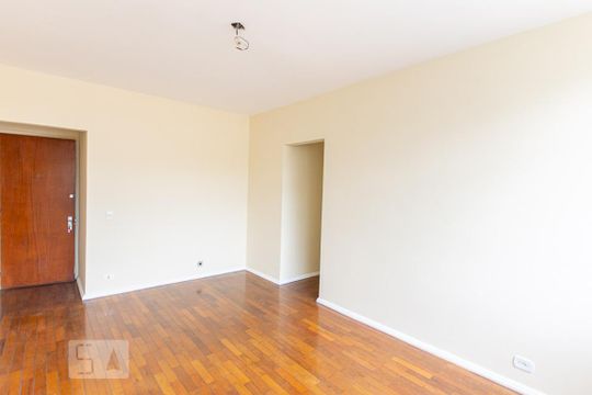 Sala de apartamento para alugar com 2 quartos, 70m² em Santa Rosa, Niterói