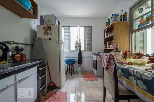 Casa à venda com 4 quartos, 250m² em Jardim Novo Santo Amaro, São Paulo
