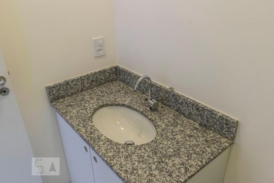 Suíte - Banheiro de apartamento para alugar com 1 quarto, 41m² em Ipiranga, São Paulo