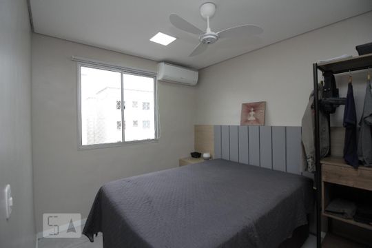 Quarto 1 de apartamento à venda com 2 quartos, 42m² em São José, Canoas