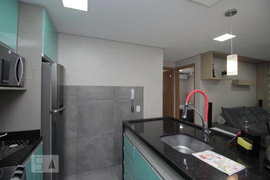 Cozinha de apartamento à venda com 2 quartos, 42m² em São José, Canoas