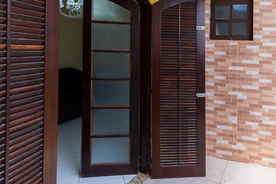 Corredor de casa para alugar com 2 quartos, 100m² em Parque Cruzeiro do Sul, São Paulo