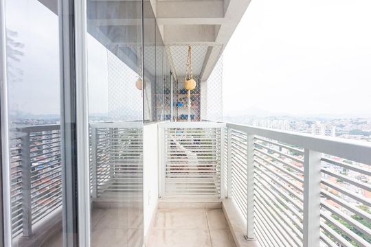 Varanda de kitnet/studio à venda com 1 quarto, 32m² em Centro, Osasco