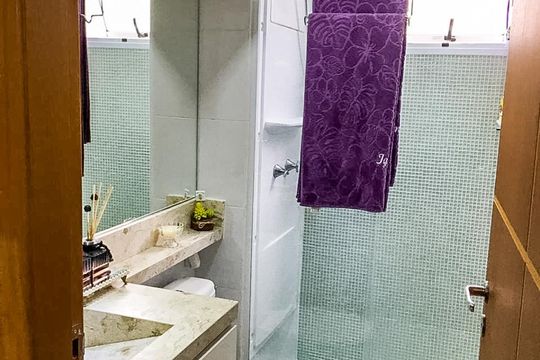 Banheiro de apartamento para alugar com 2 quartos, 52m² em Santa Terezinha, São Bernardo do Campo