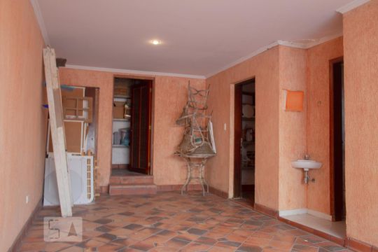 Garagem de casa à venda com 3 quartos, 225m² em Cangaiba, São Paulo