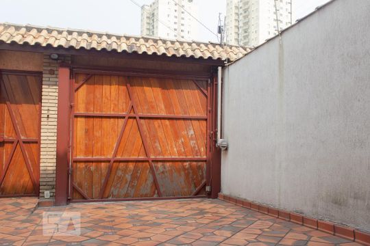 Garagem de casa à venda com 3 quartos, 225m² em Cangaiba, São Paulo